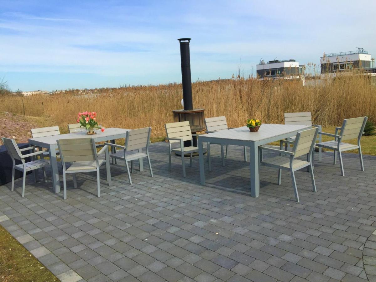 Schwimmendes Haus Robby II Villa Bitterfeld-Wolfen Exteriör bild